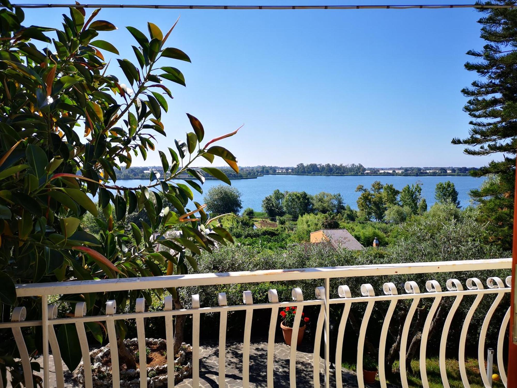 Sul Lago Dorato Terracina Room photo